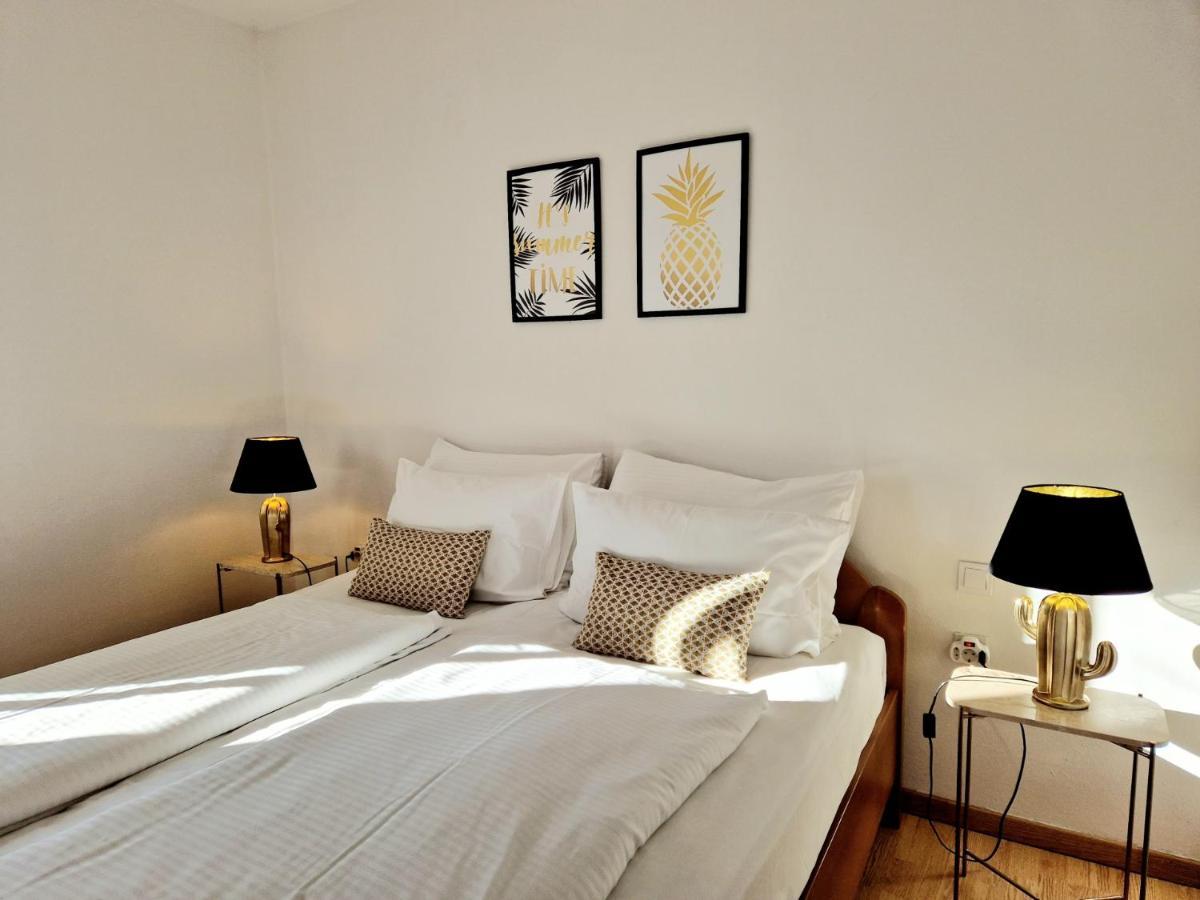 Villa Aleksandar Apartments in Poreč Dış mekan fotoğraf